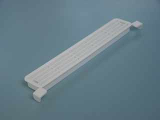 SZERELVÉNYEK - SZELLŐZŐRÁCS MŰANYAG 444 NÉGYSZÖG ALAKÚ 203x35x14 mm FEHÉR #1