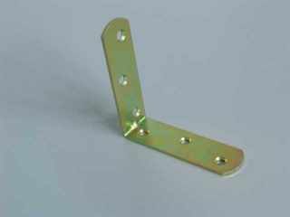 SZERELVÉNYEK - SAROKMEREVÍTŐ C3283-70 SAROKVAS 70x70mm SÁRGARÉZ #1